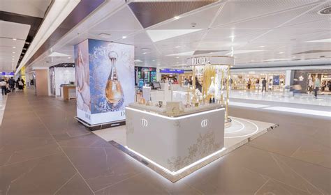 dior international airport